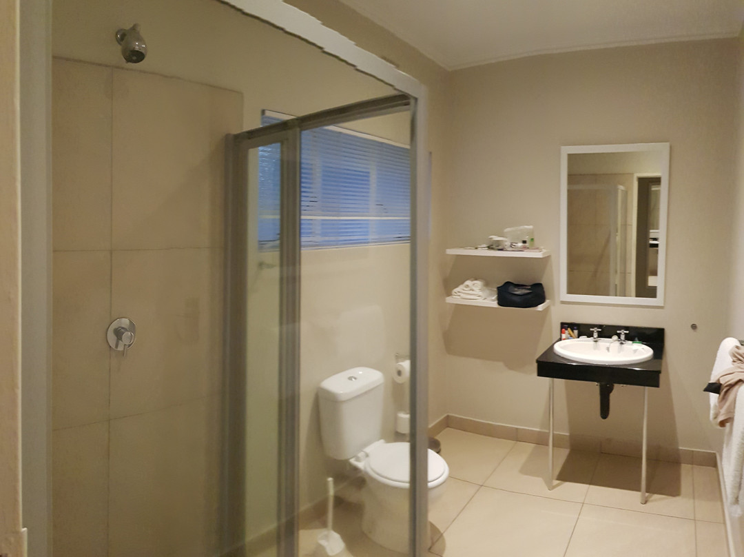 Cresta Sprayview Hotel主图