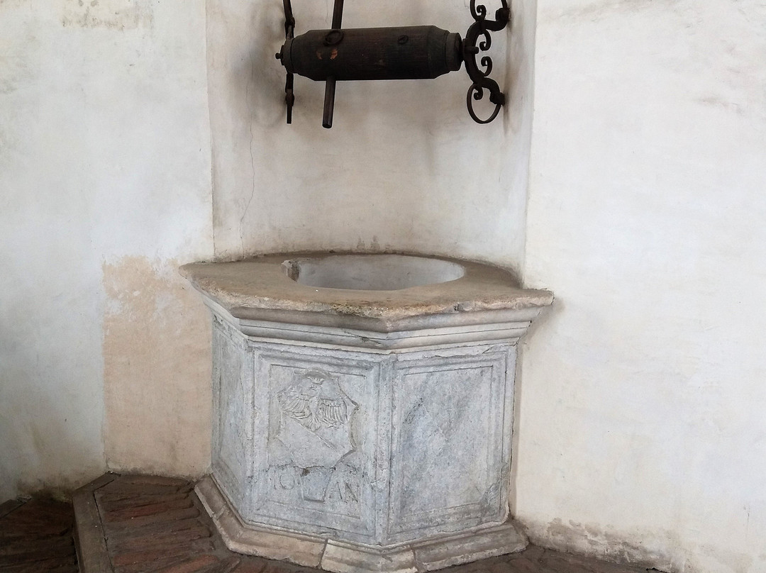 Palazzo Arese Borromeo景点图片