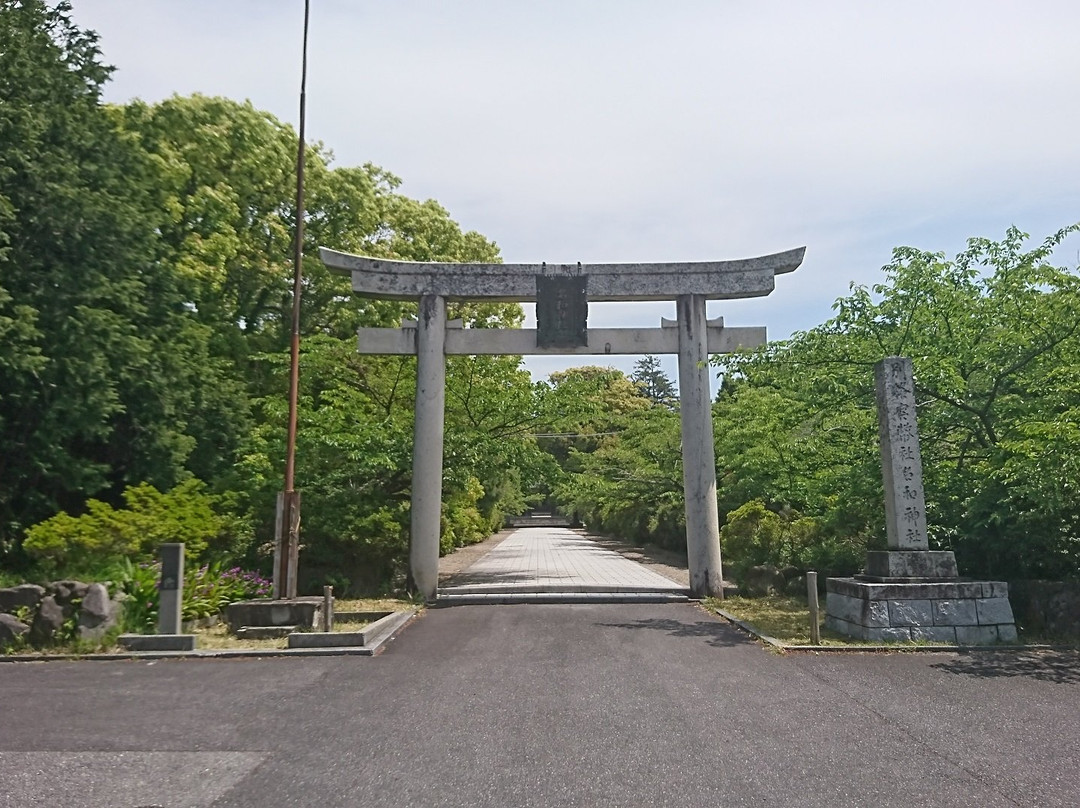 Nawa Shrine景点图片