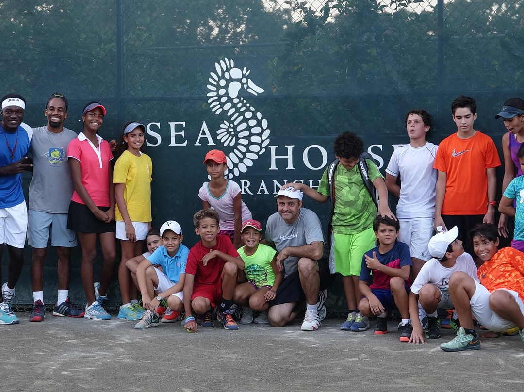 Sea Horse Ranch Tennis Club景点图片