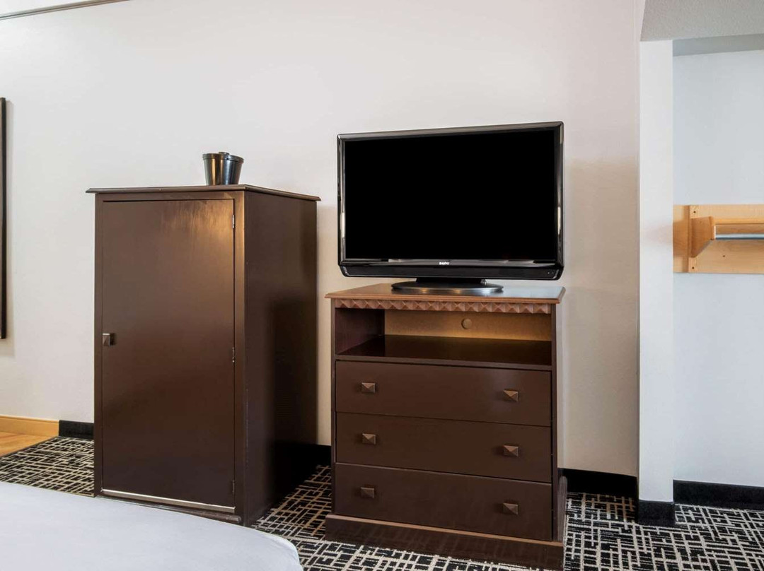 La Quinta Inn & Suites by Wyndham Dumas主图