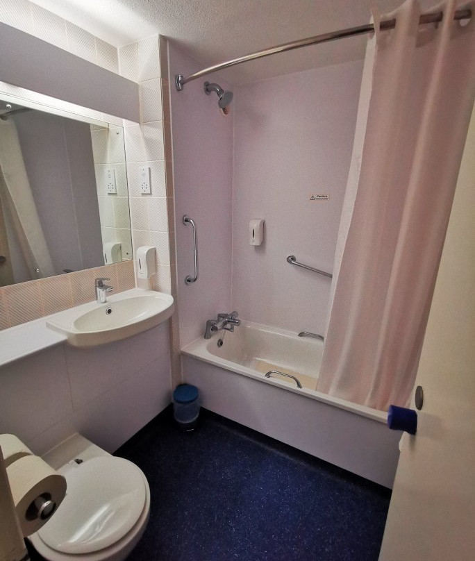 Travelodge Billinghurst Five Oaks主图