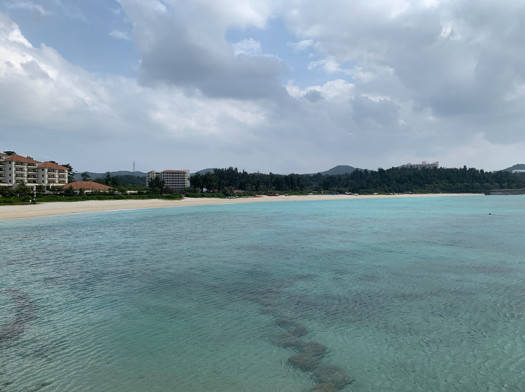部濑名沙滩-名护市必去景点