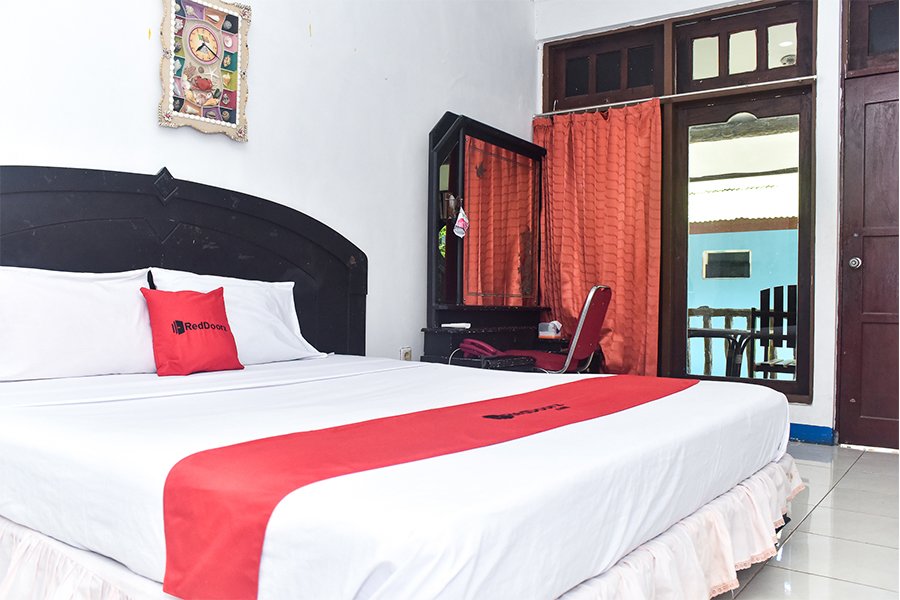 RedDoorz Plus @ Tirta Kencana Hotel-官方
