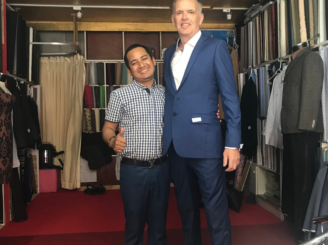 Italian Style Tailor & Leather-华欣必去景点