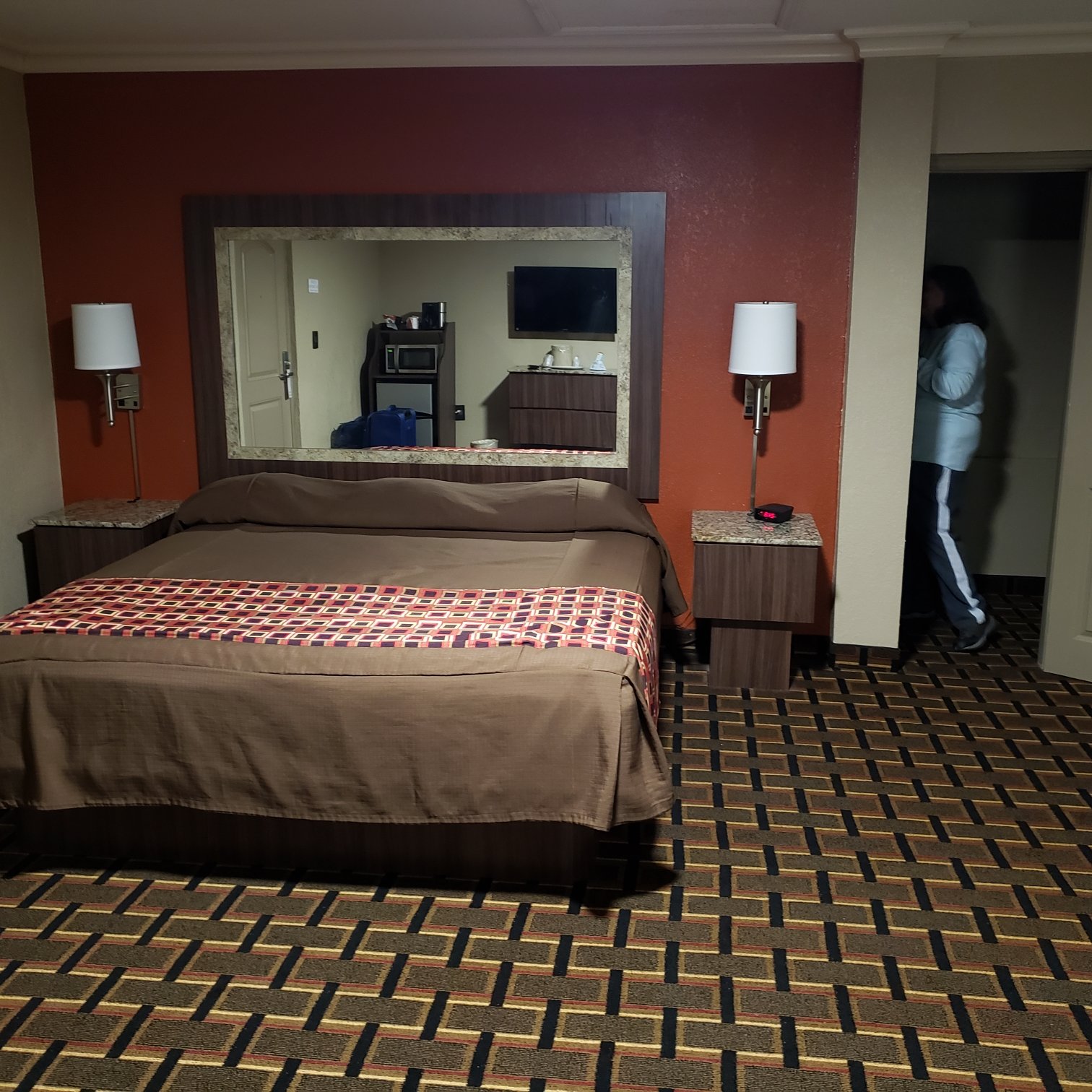 Budget Inn-官方