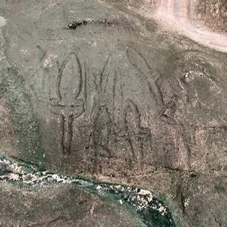 Pohnpaid Petroglyphs景点图片