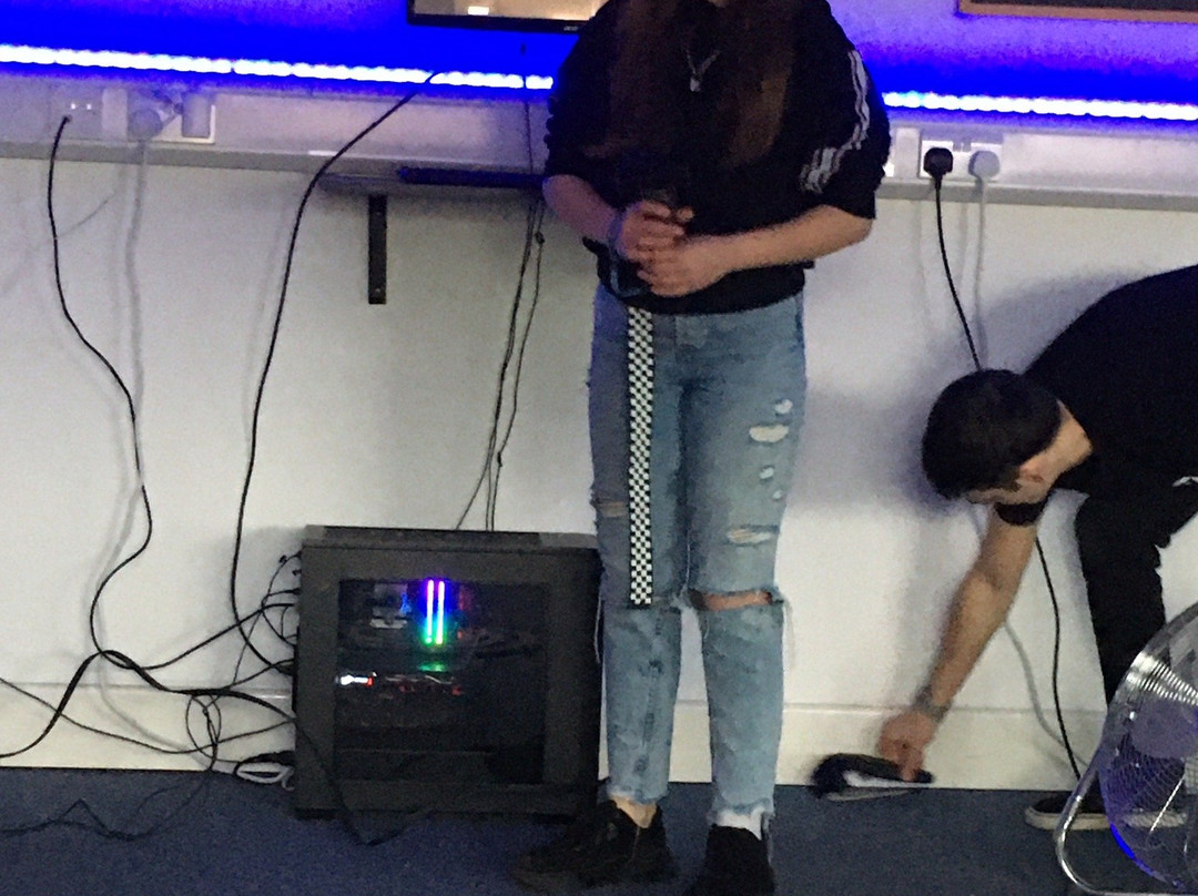 Glitch VR景点图片