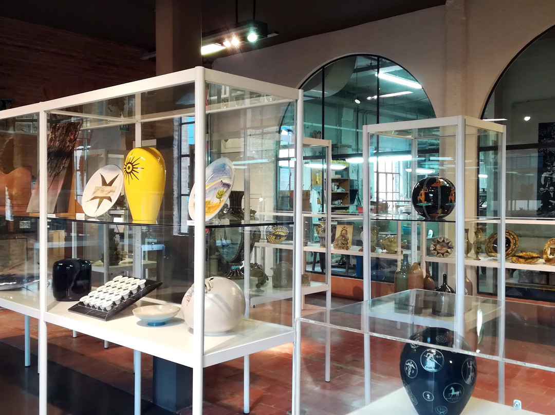 Museo G. Bucci Della Cooperativa Ceramica Di Imola-伊莫拉必去景点
