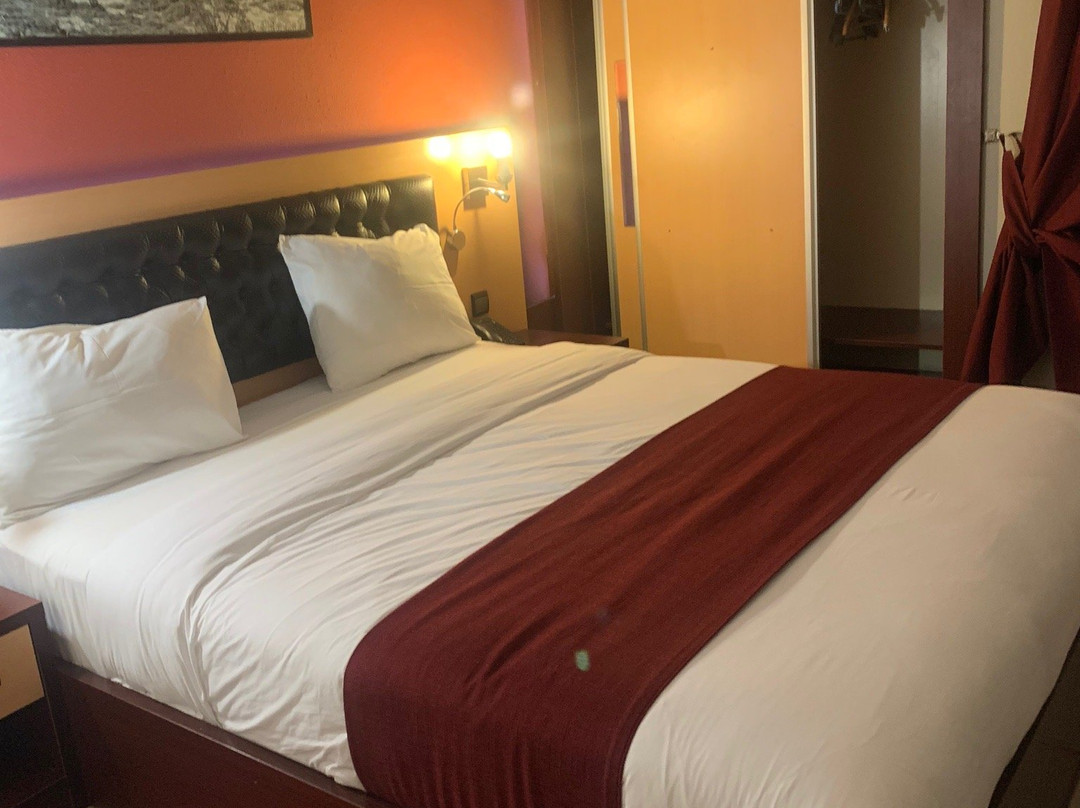 Monotel Hotel papi主图