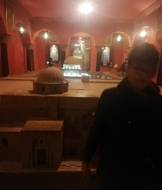 Chak Wak-吐泽尔必去景点