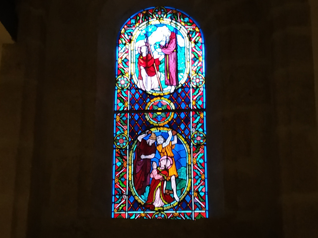 Eglise Saint-Sperie-Saint-Cere必去景点