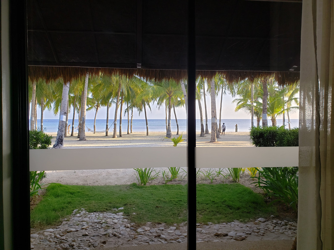 梢帕姆邦劳度假酒店主图