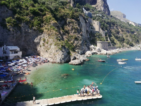 Amalfi On Boat Charter-萨勒诺必去景点