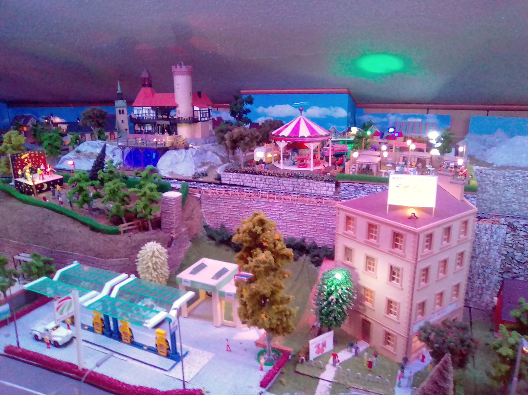 Plastico Fantasy World-Santo Stefano Ticino必去景点