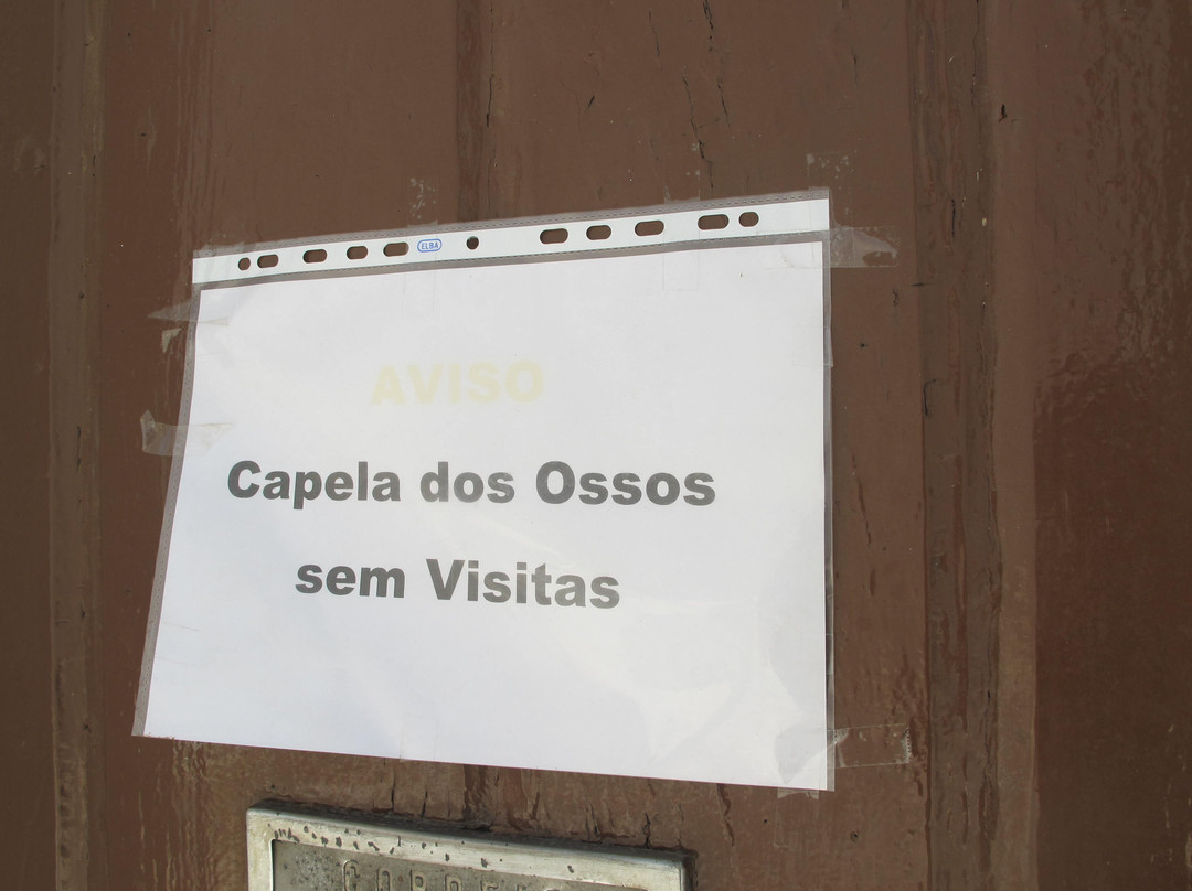 Capela dos Ossos景点图片