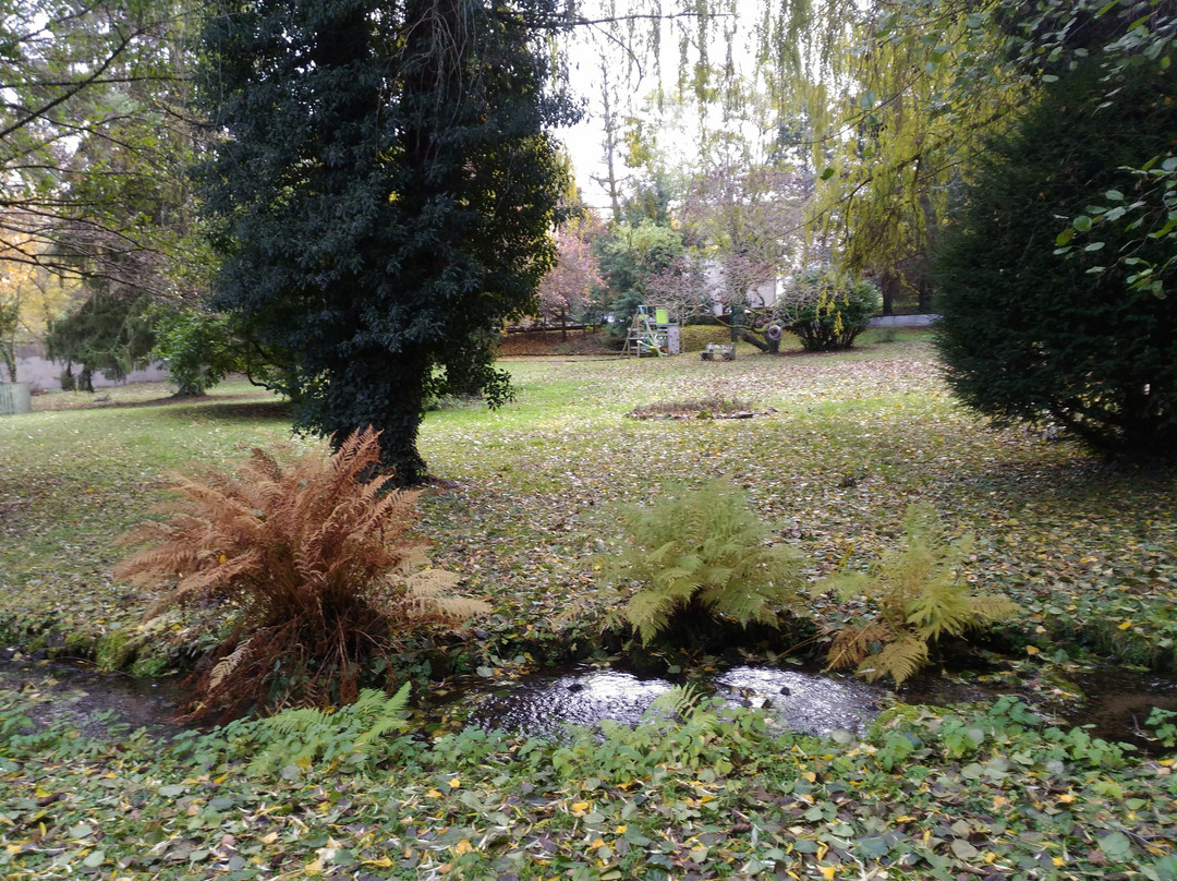 Le Moulin Des Poètes主图