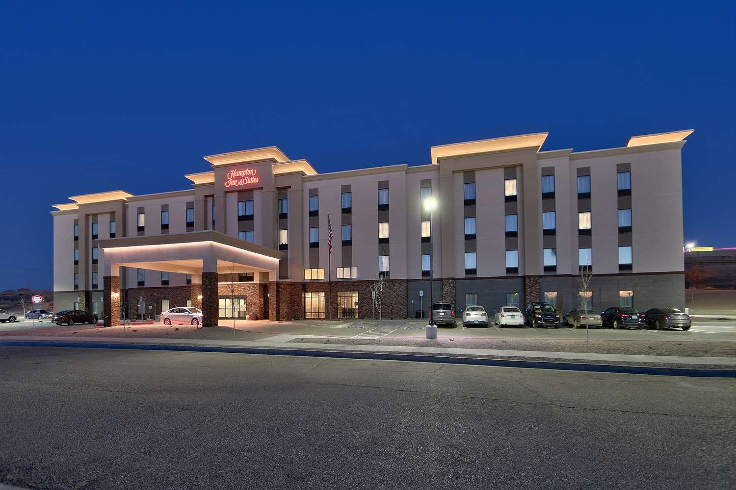 Hampton Inn & Suites Albuquerque/airport-官方