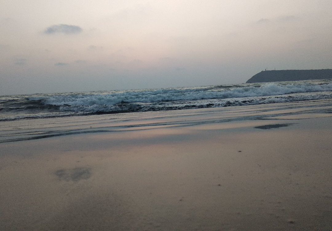 Bhatye Beach景点图片