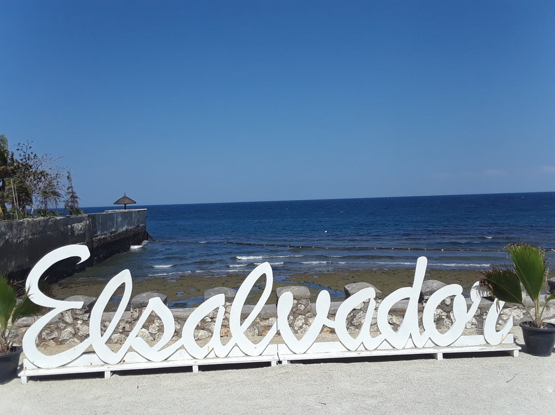 萨尔瓦多海滩度假村主图