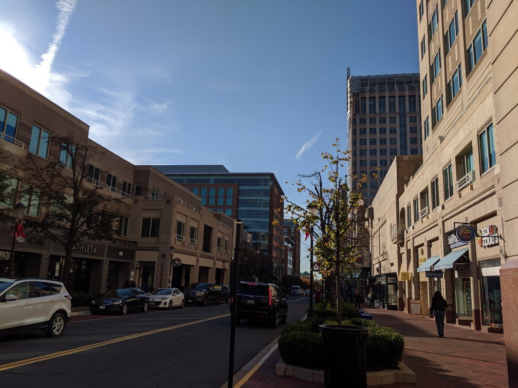 Reston Town Center景点图片