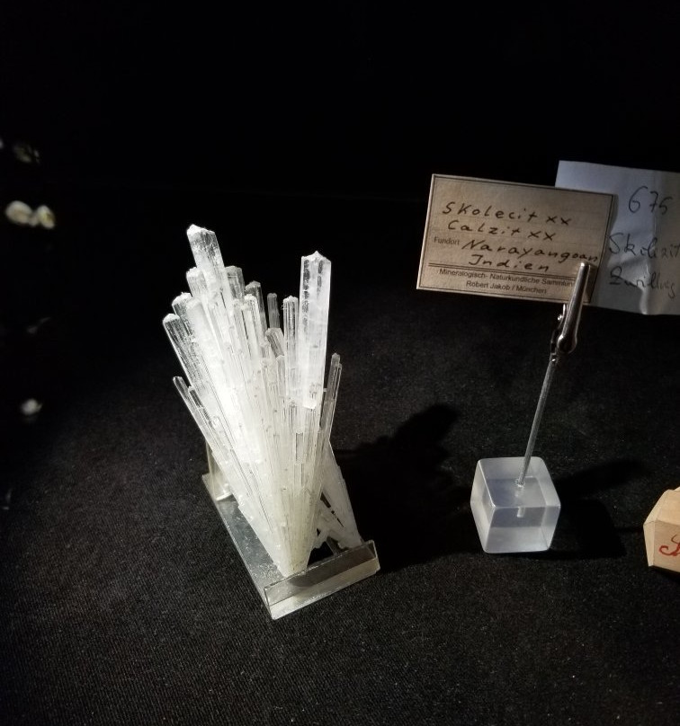 Museo Mineralogico Tiso景点图片
