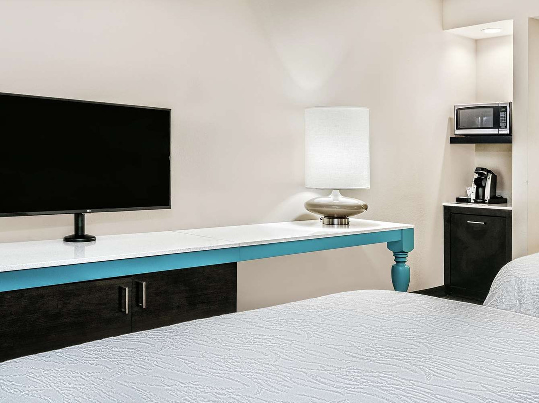 Hilton Garden Inn San Marcos主图