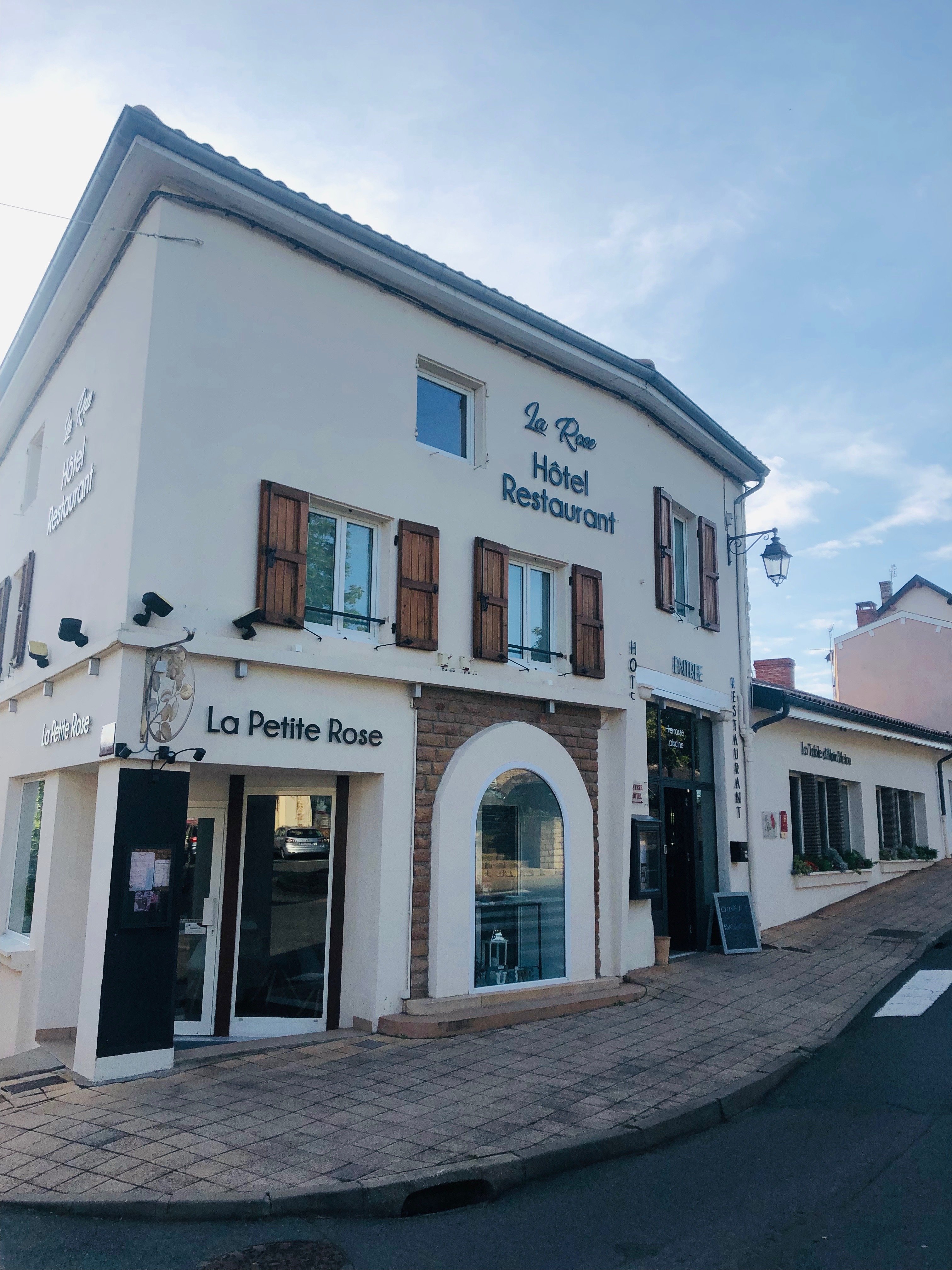 Hôtel & Restaurant La Rose-浴室