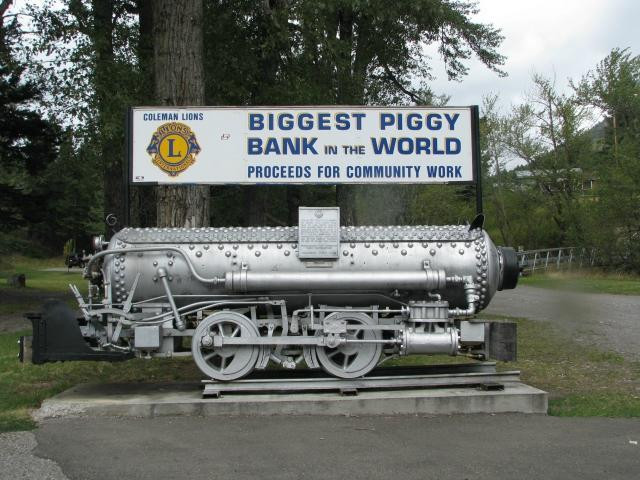 Worlds Biggest Piggy Bank景点图片
