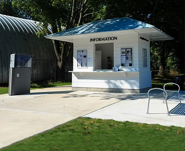 Guilford Kiosk Information Center景点图片