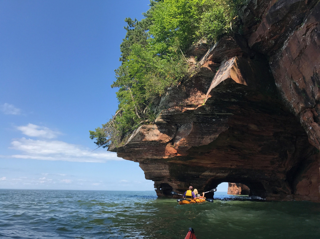 Whitecap Kayak景点图片