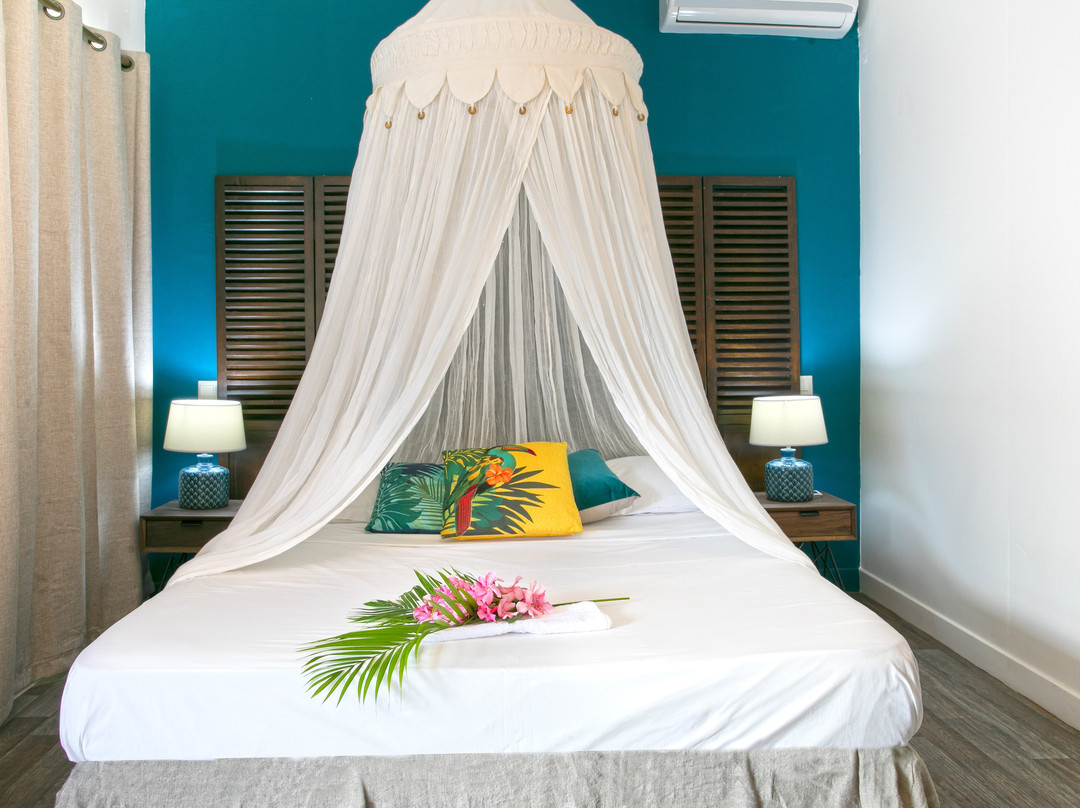 橡胶树酒店主图