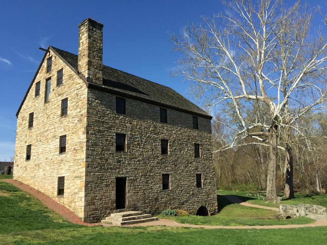 George Washington's Distillery & Gristmill景点图片