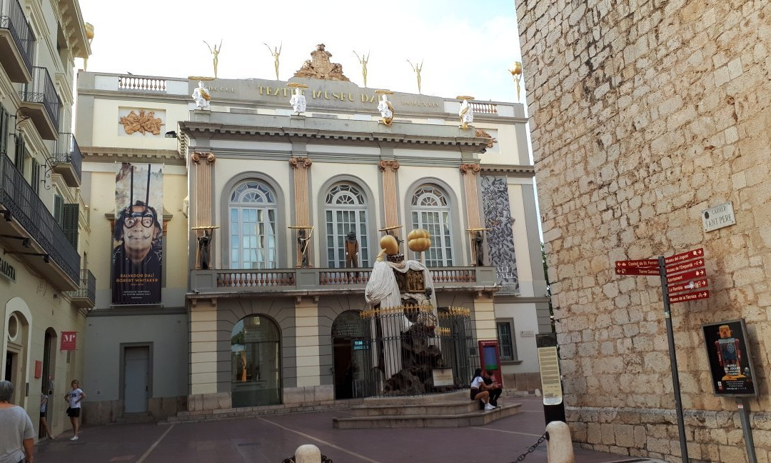Monumento a Salvador Dali景点图片