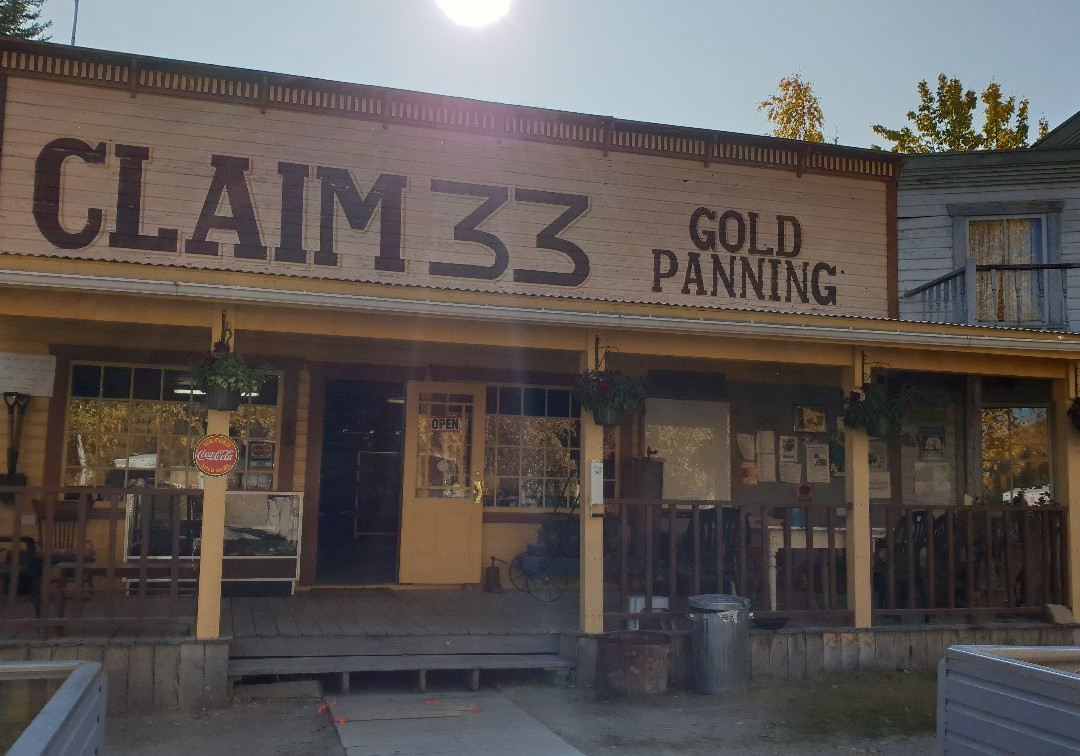 Claim 33 Gold Panning景点图片
