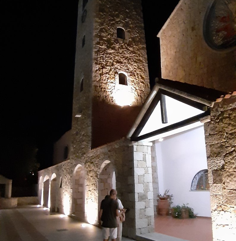Chiesa di San Giovanni Battista-Cannigione必去景点
