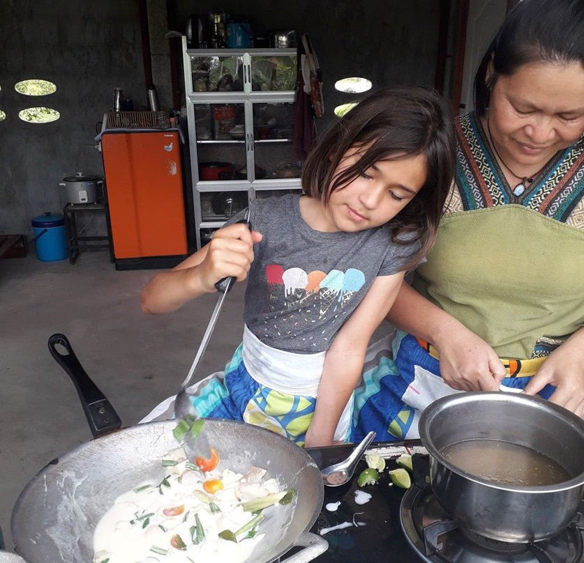Auntie Orn's Organic Family Cooking Garden-沙拉丕必去景点