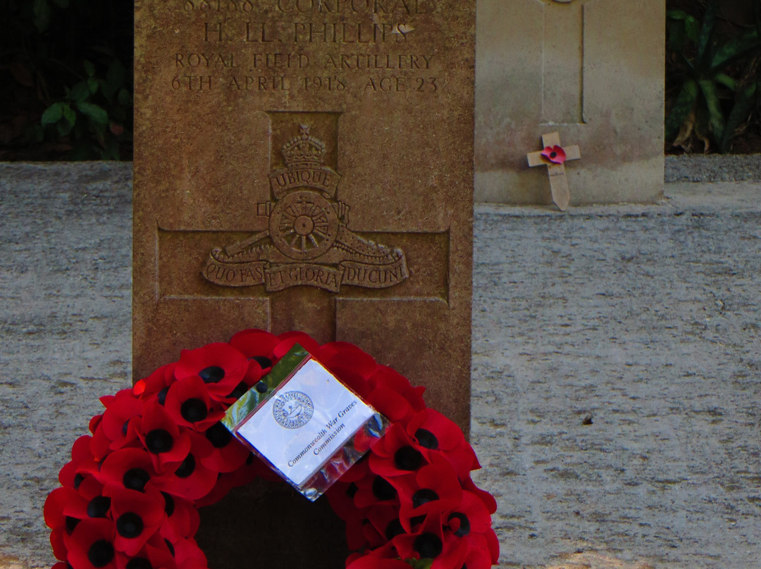 British Cemetry-科孚市必去景点