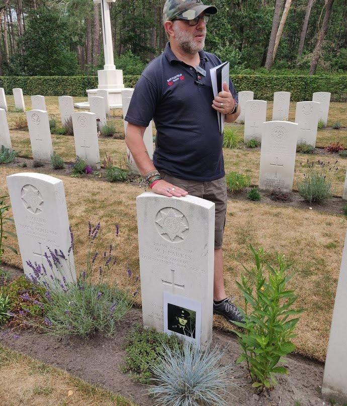 VALKENSWAARD WAR CEMETERY-Valkenswaard必去景点