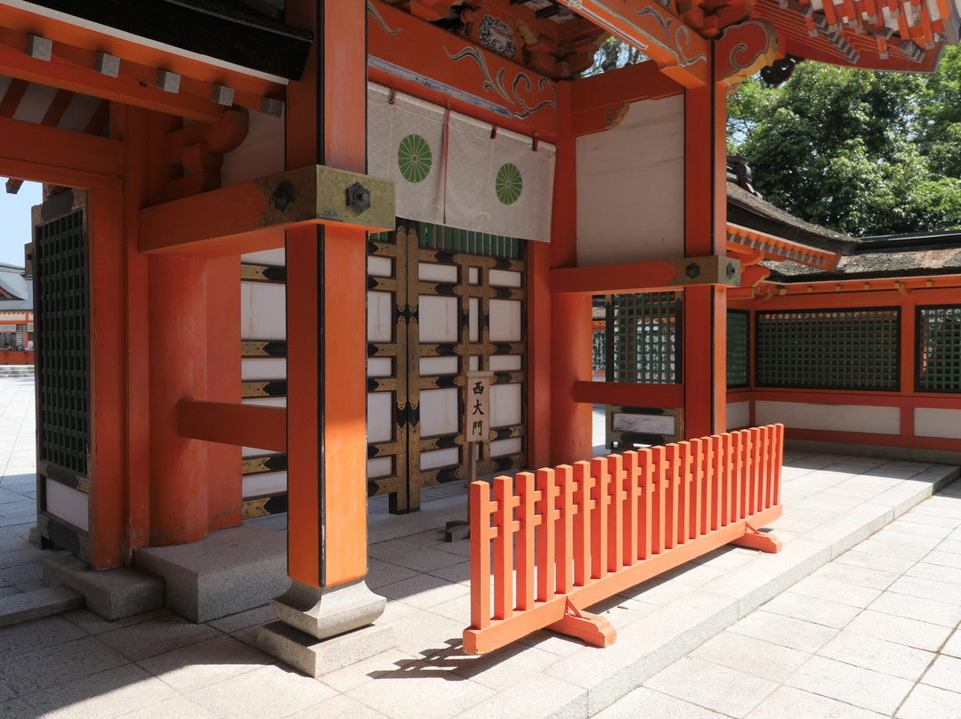 Usajingu Shrine Saidaimon景点图片