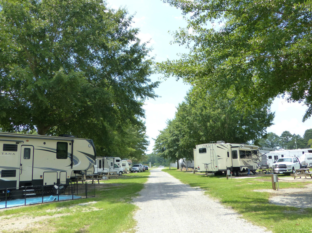 Lakeside Landing RV Park & Marina