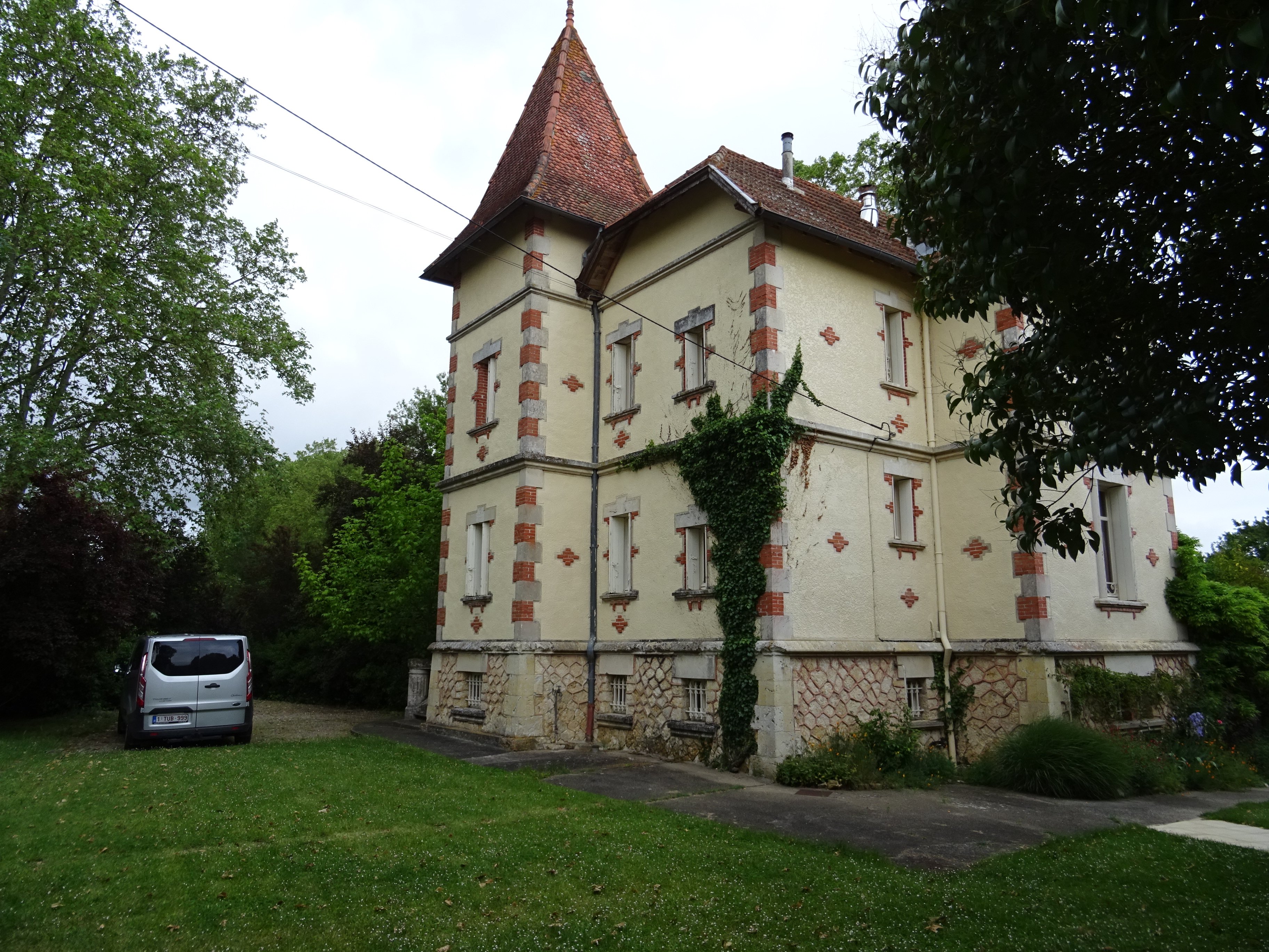 Petit château Le Piot-浴室