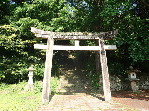 Toda Hachimangu Shrine-安来市必去景点