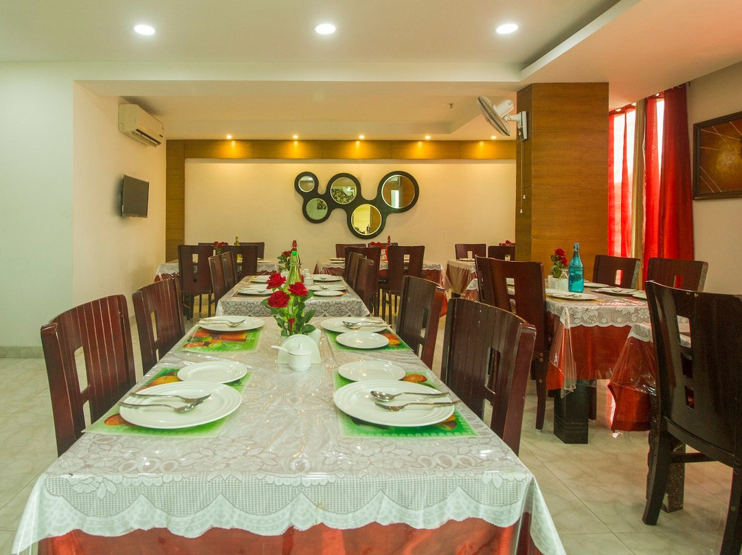 Treebo Trend Govinda Sai主图