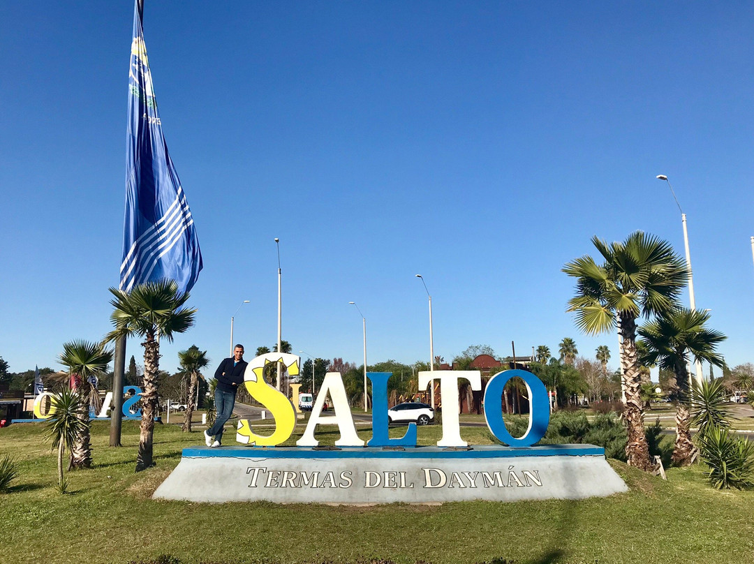 Plaza Artigas-Salto必去景点