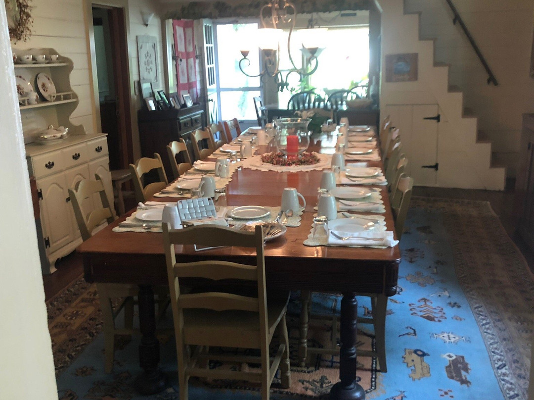 Isaiah Hall Bed and Breakfast Inn主图