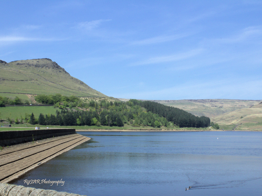 Dovestone Resevoir景点图片