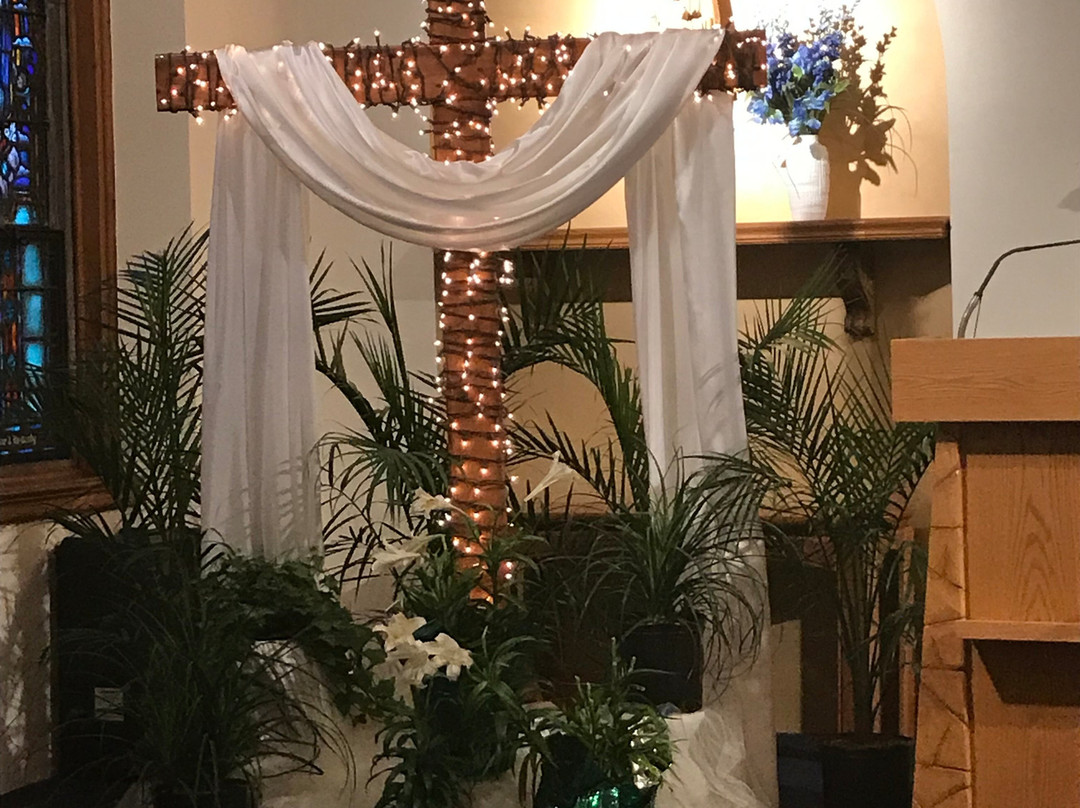 St. Edmond's Catholic Church-里霍博斯比奇必去景点