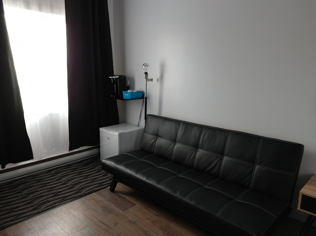 Motel Hibiscus主图