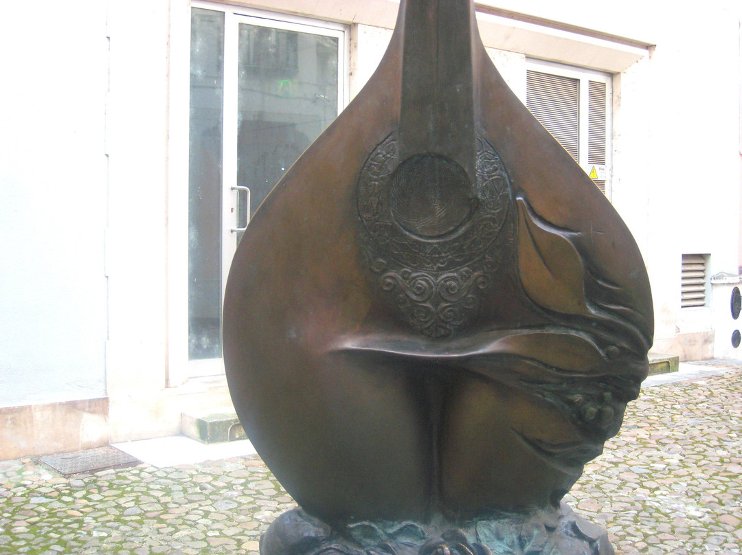 Monumento ao Fado de Coimbra-科英布拉区必去景点